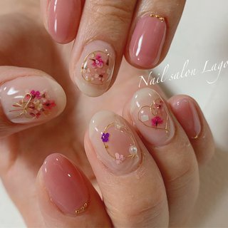 チーク ベージュのネイルデザイン ネイルブック