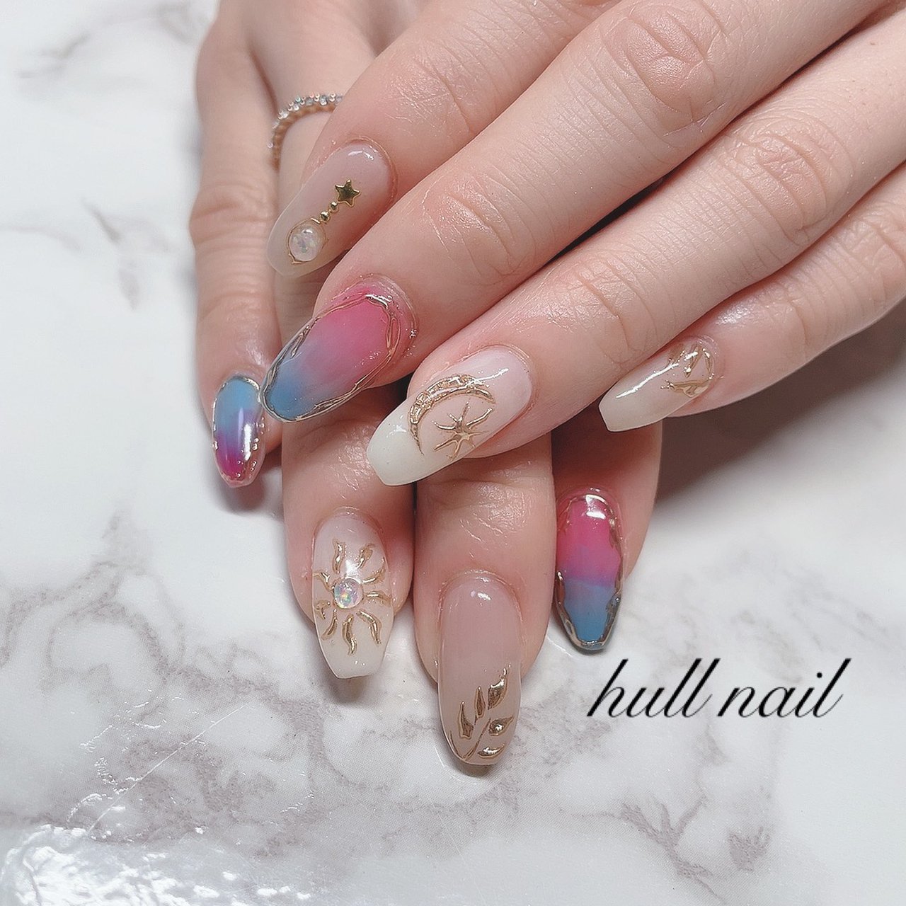 夏 海 ハンド グラデーション ミラー Hull Nailのネイルデザイン No ネイルブック