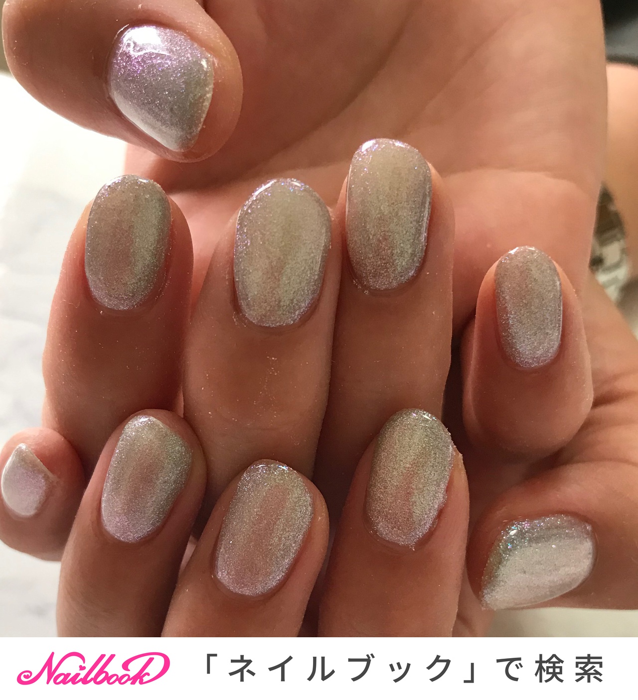 シンプル ラメ 派手ネイルのネイルデザイン ネイルブック