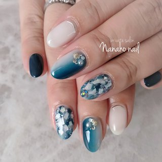 ラメ ネイビー 派手ネイルのネイルデザイン ネイルブック