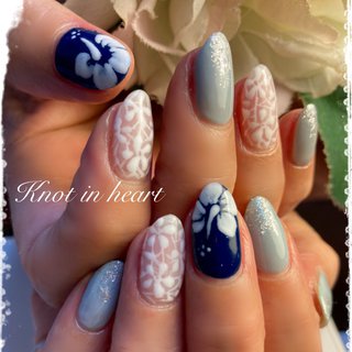 ハイビスカスネイルのネイルデザイン ネイルブック