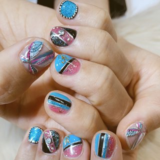 目黒蓮のネイルデザイン ネイルブック