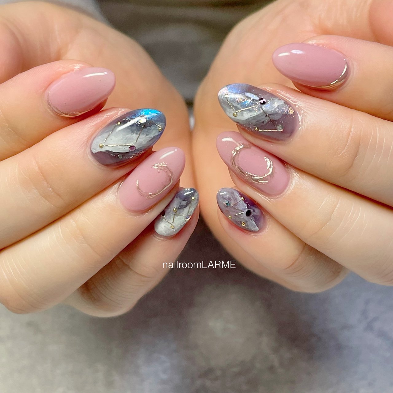 ハンド ピンク ネイビー ブラック Nailroomlarmeのネイルデザイン No ネイルブック