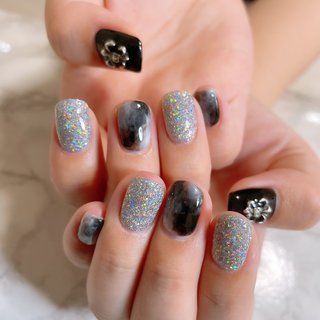 ホワイト ブラック かっこいいのネイルデザイン ネイルブック