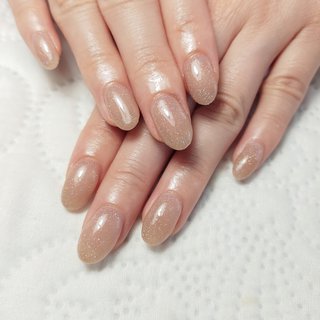 ワンカラー ベージュ 透け感のネイルデザイン ネイルブック