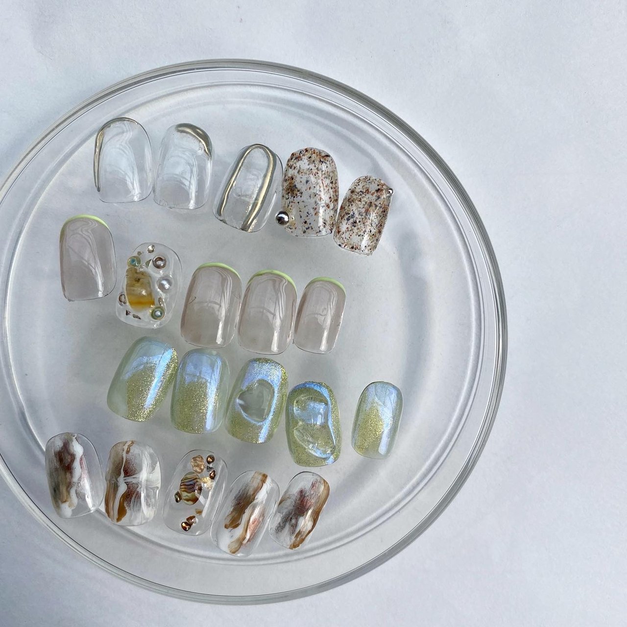 ネイルチップ Lisaのネイルデザイン No ネイルブック