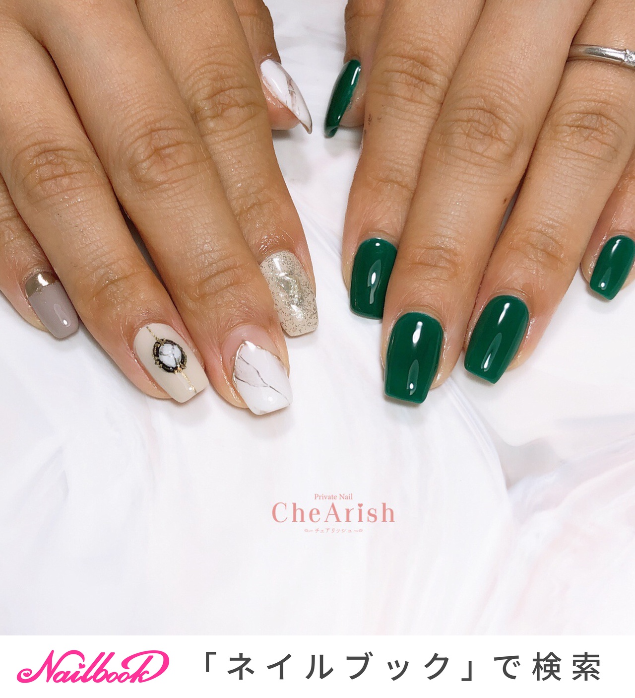 深緑ネイルのネイルデザイン ネイルブック