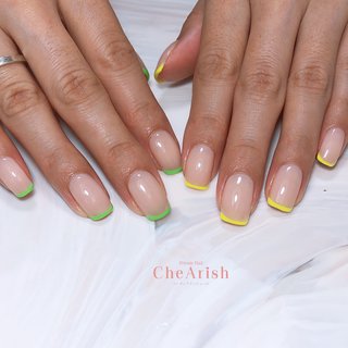 人気順 フレンチネイル フレンチ ネオン細フレンチのネイルデザイン ネイルブック