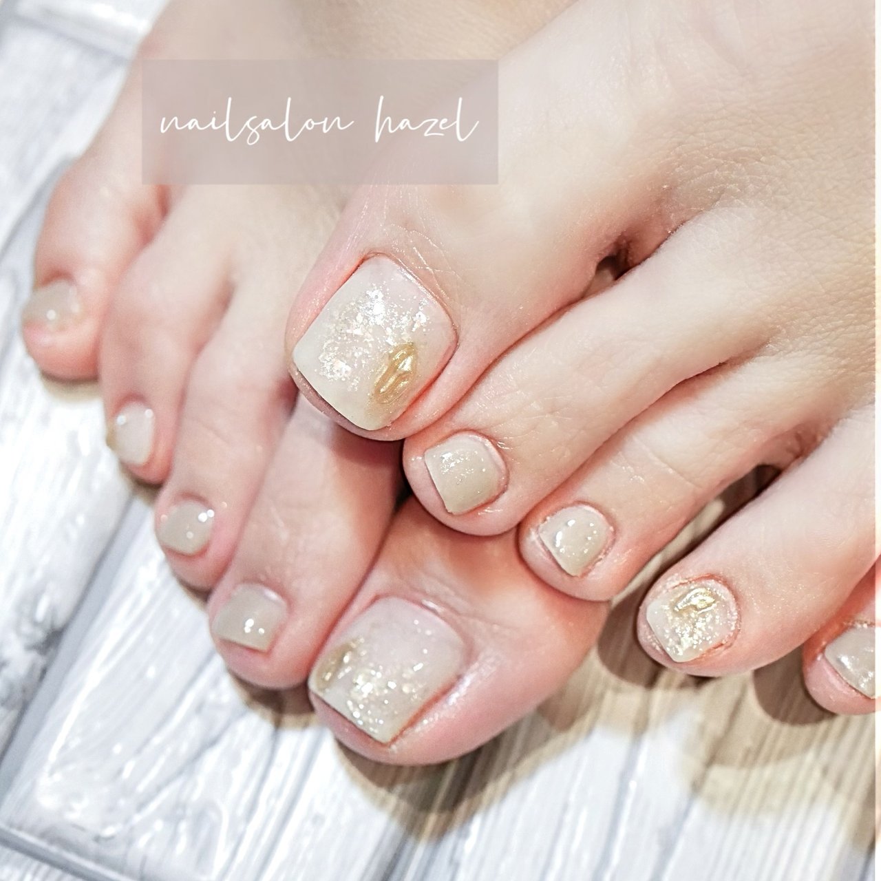 オールシーズン フット シンプル ベージュ ペディキュア Nailsalon Hazelのネイルデザイン No ネイルブック