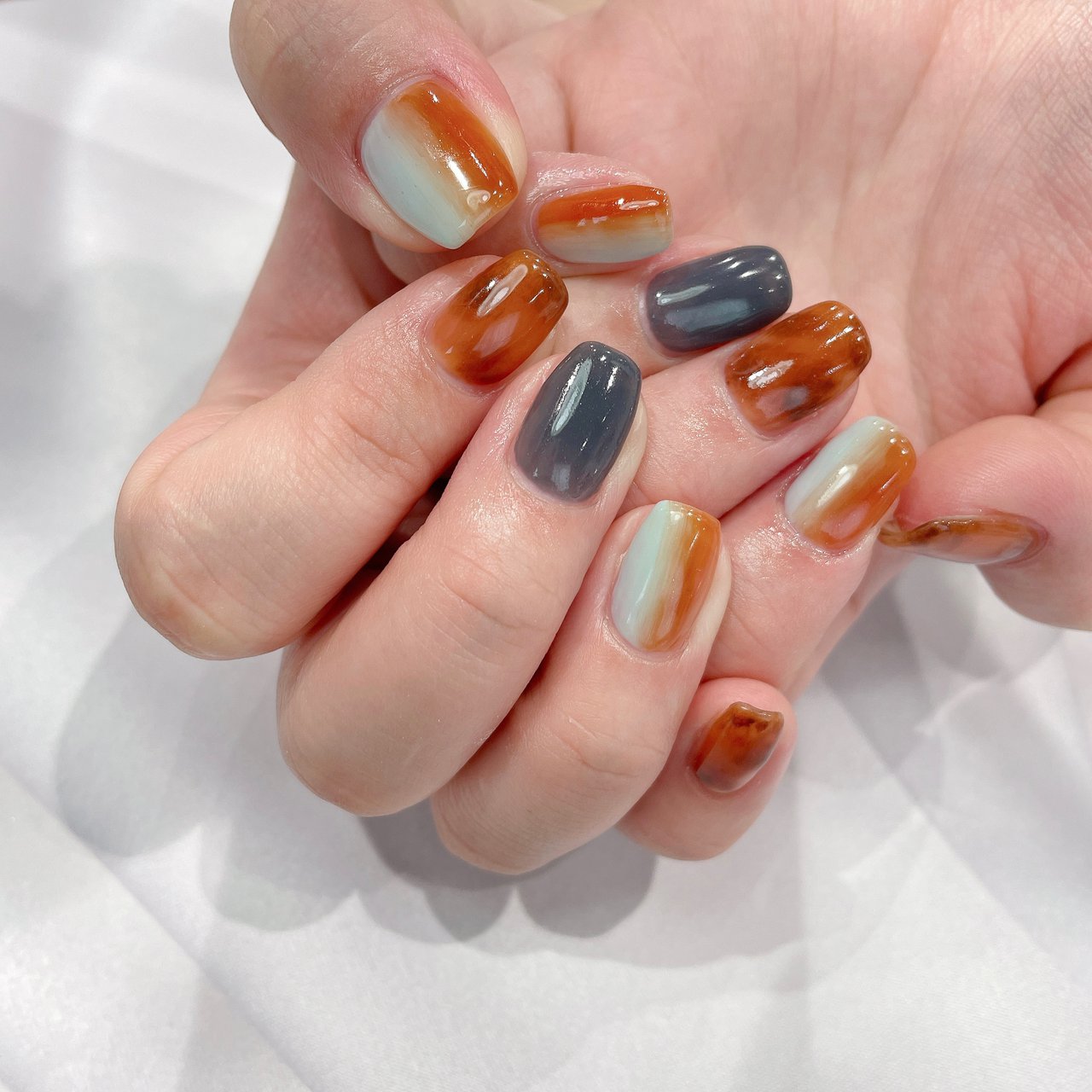 夏 秋 ハンド グラデーション べっ甲 Rie Takadaのネイルデザイン No ネイルブック
