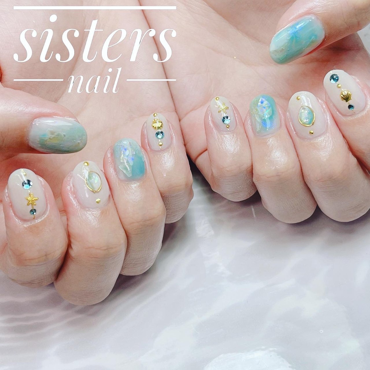 夏 ハンド グラデーション ホログラム シェル Nailist Kazumiのネイルデザイン No ネイルブック