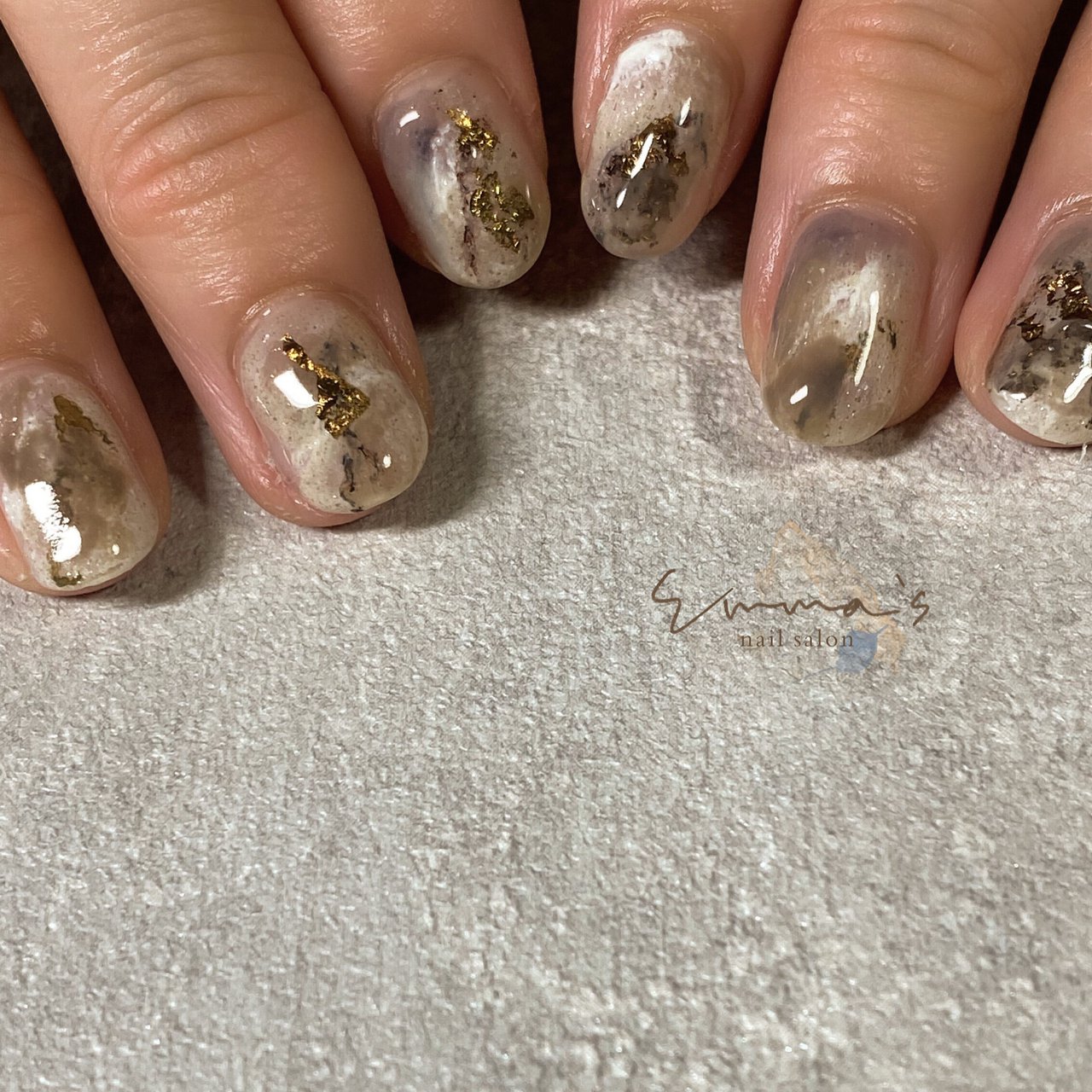 ニュアンス ベージュ ブラウン ゴールド Emma S Nail エマズネイル のネイルデザイン No ネイルブック