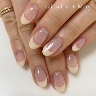 22年 新着順 ベージュフレンチネイルのネイルデザイン ネイルブック