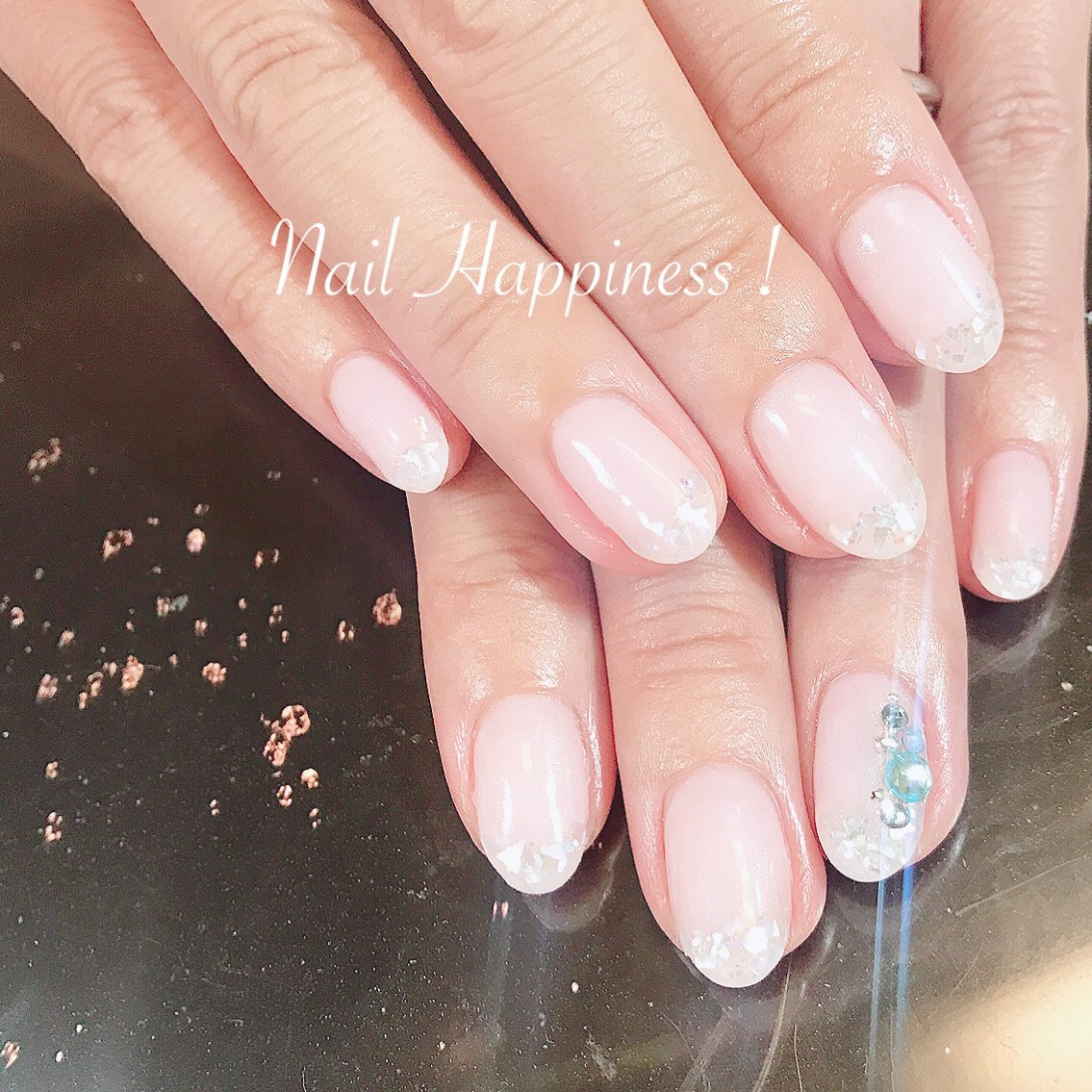 夏 オールシーズン ラメ ワンカラー シェル Nail Happiness ネイルハピネス ささきまきのネイルデザイン No ネイルブック