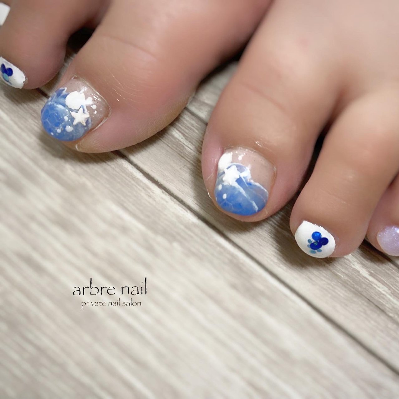 夏 海 リゾート フット シンプル Namiyamaのネイルデザイン No ネイルブック