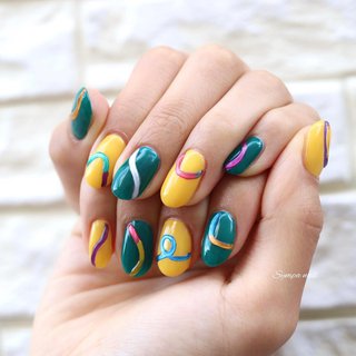 メタリックアートペンのネイルデザイン ネイルブック