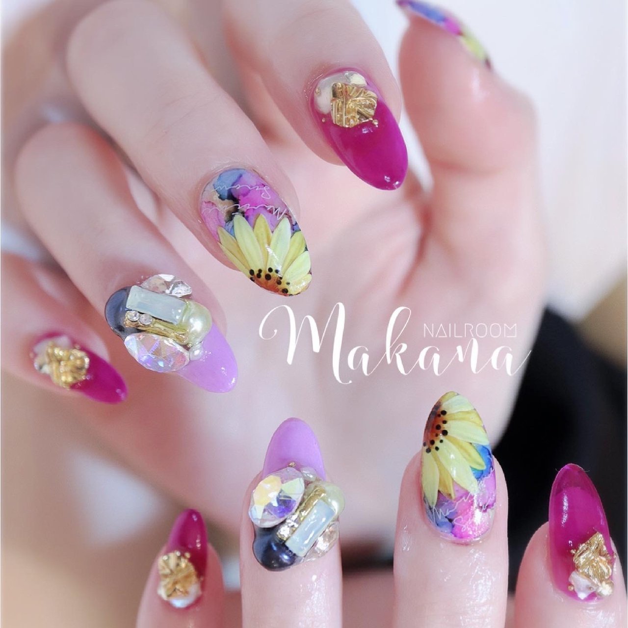 夏 旅行 海 リゾート ビジュー 青葉台ネイルサロン ネイルルームマカナnailroommakana のネイルデザイン No ネイルブック