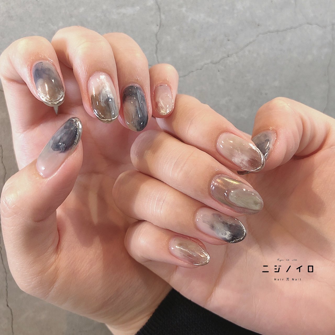 夏/オールシーズン/シンプル/ニュアンス/ミラー - Ayakoのネイル