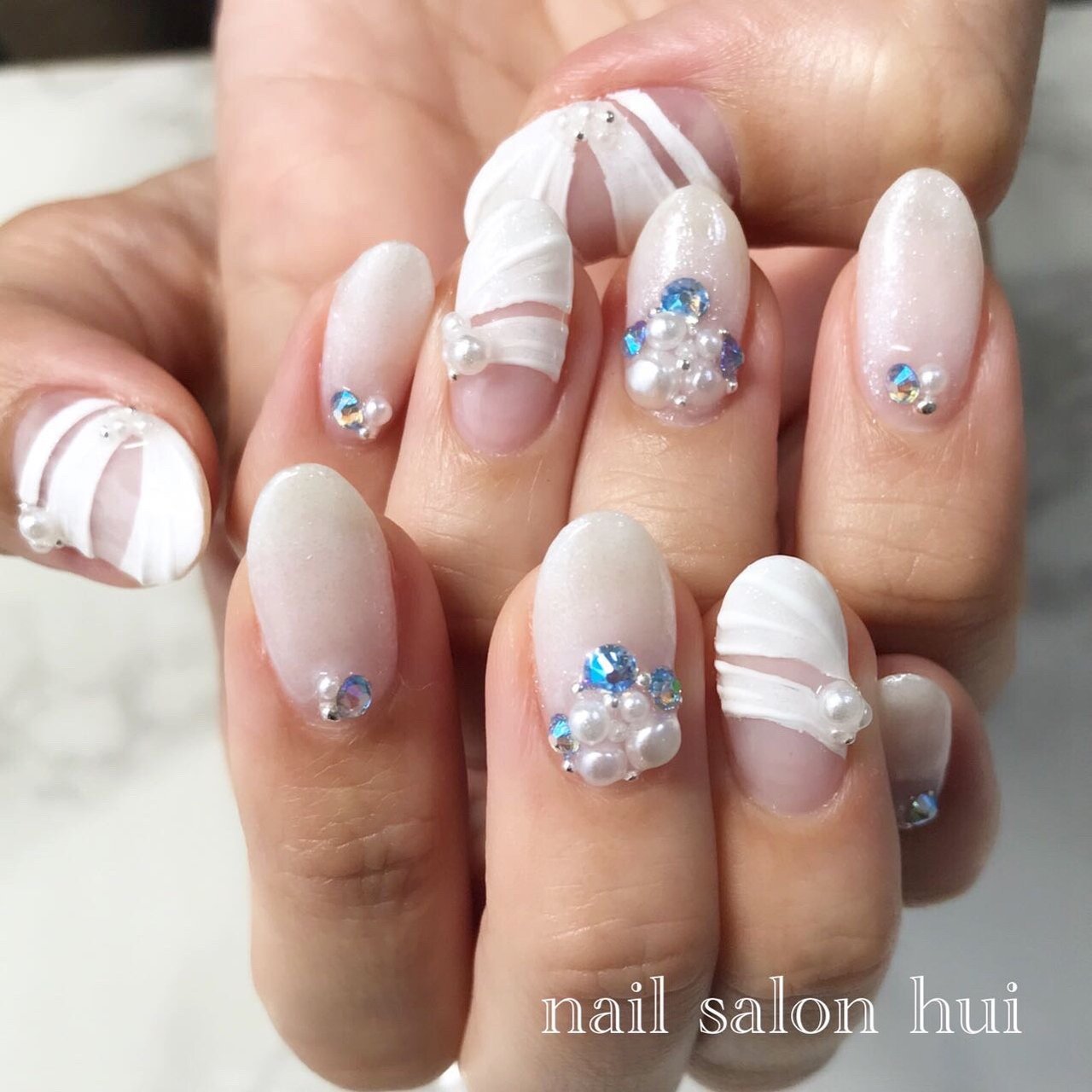 ブライダル ハンド ホワイト ジェルネイル お客様 Nailsalon Huiのネイルデザイン No ネイルブック