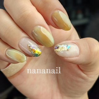 秋 グリーン セルフネイルのネイルデザイン ネイルブック