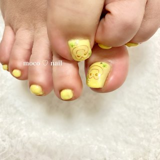 イエローフットネイルのネイルデザイン ネイルブック