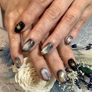 人気順 大きいパーツネイルのネイルデザイン ネイルブック