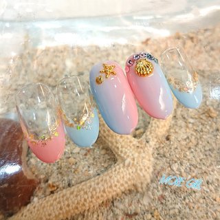 シェル クリア 縦グラデーションのネイルデザイン ネイルブック