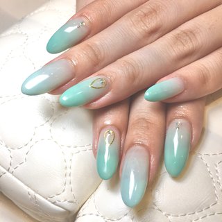 鴨宮ネイルサロンのネイルデザイン ネイルブック