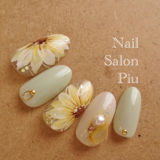 Nail Salon Piu ネイルサロンピウ 新越谷のネイルサロン ネイルブック