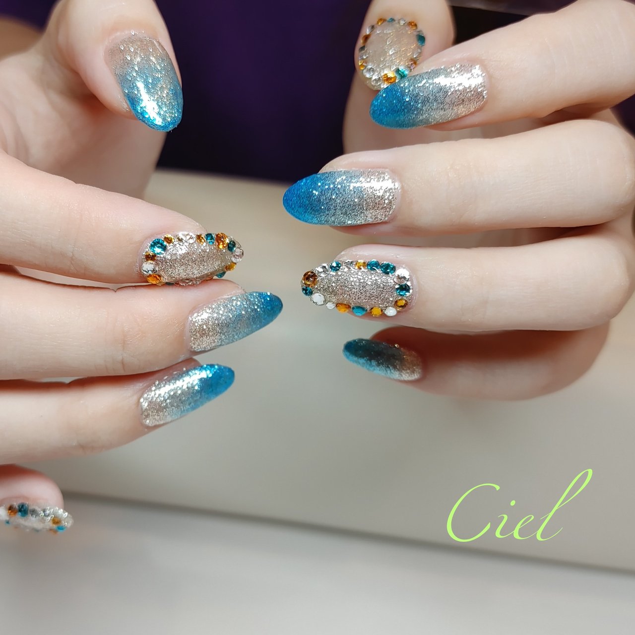 春 夏 オールシーズン ハンド グラデーション Boutique De Nails Ciel ブティークドゥネイルズ シエルのネイルデザイン No ネイルブック