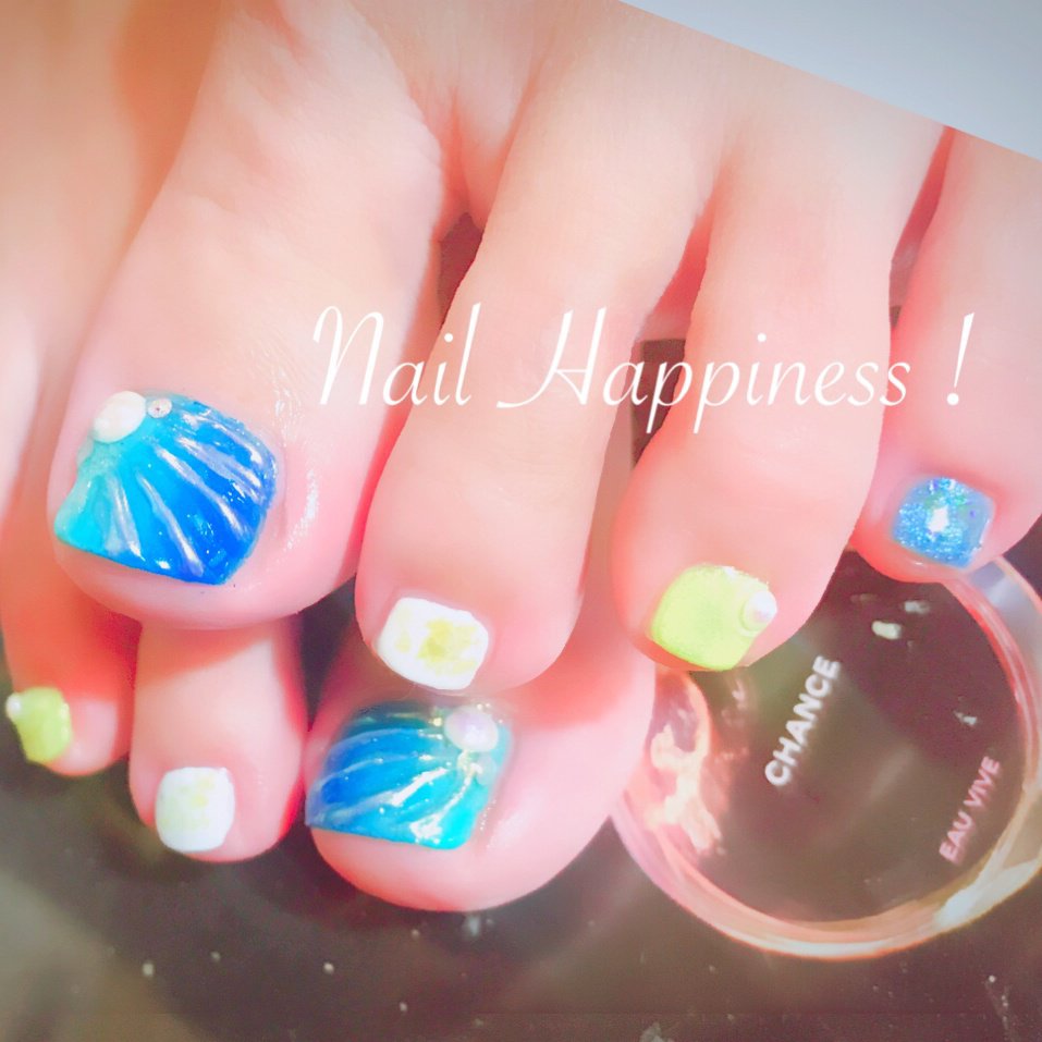 夏 オールシーズン 海 リゾート フット Nail Happiness ネイルハピネス ささきまきのネイルデザイン No ネイルブック