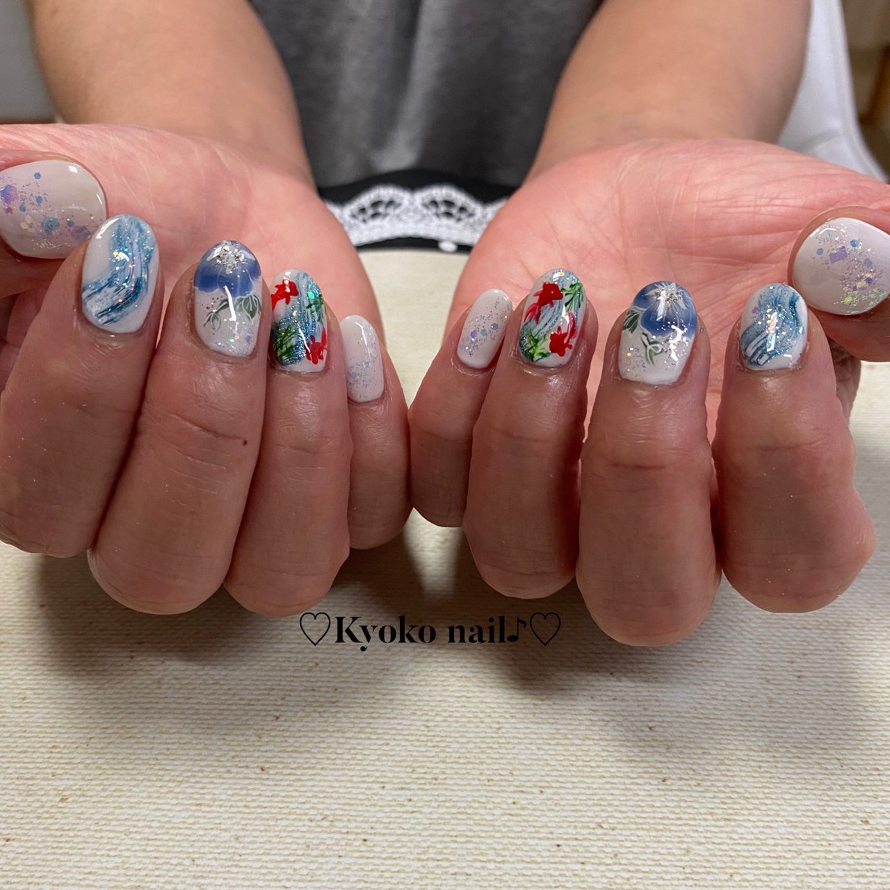 夏 梅雨 ハンド ラメ フラワー Kyoko Nailのネイルデザイン No ネイルブック