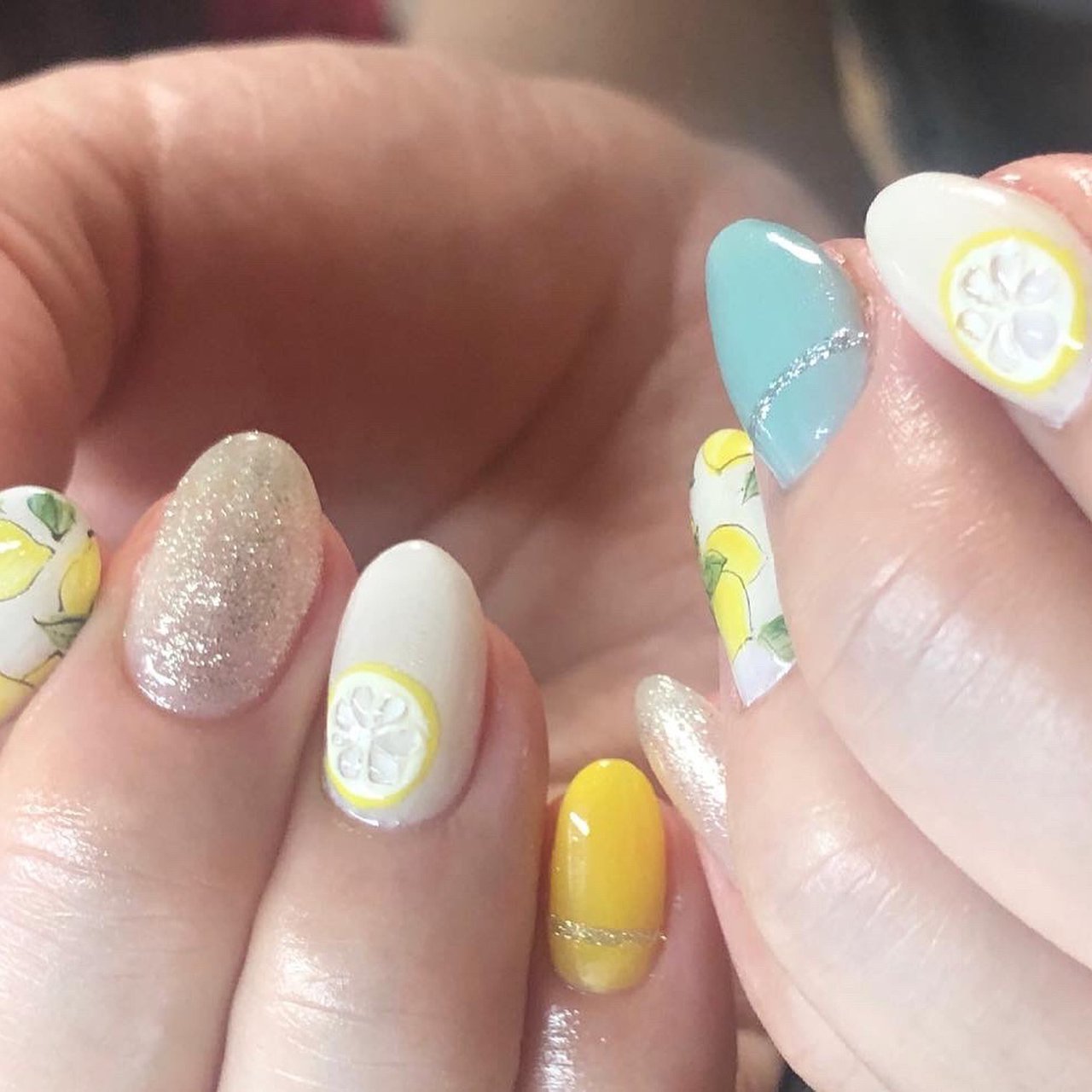 夏 ハンド ラメ ワンカラー フルーツ Ei Nailのネイルデザイン No ネイルブック