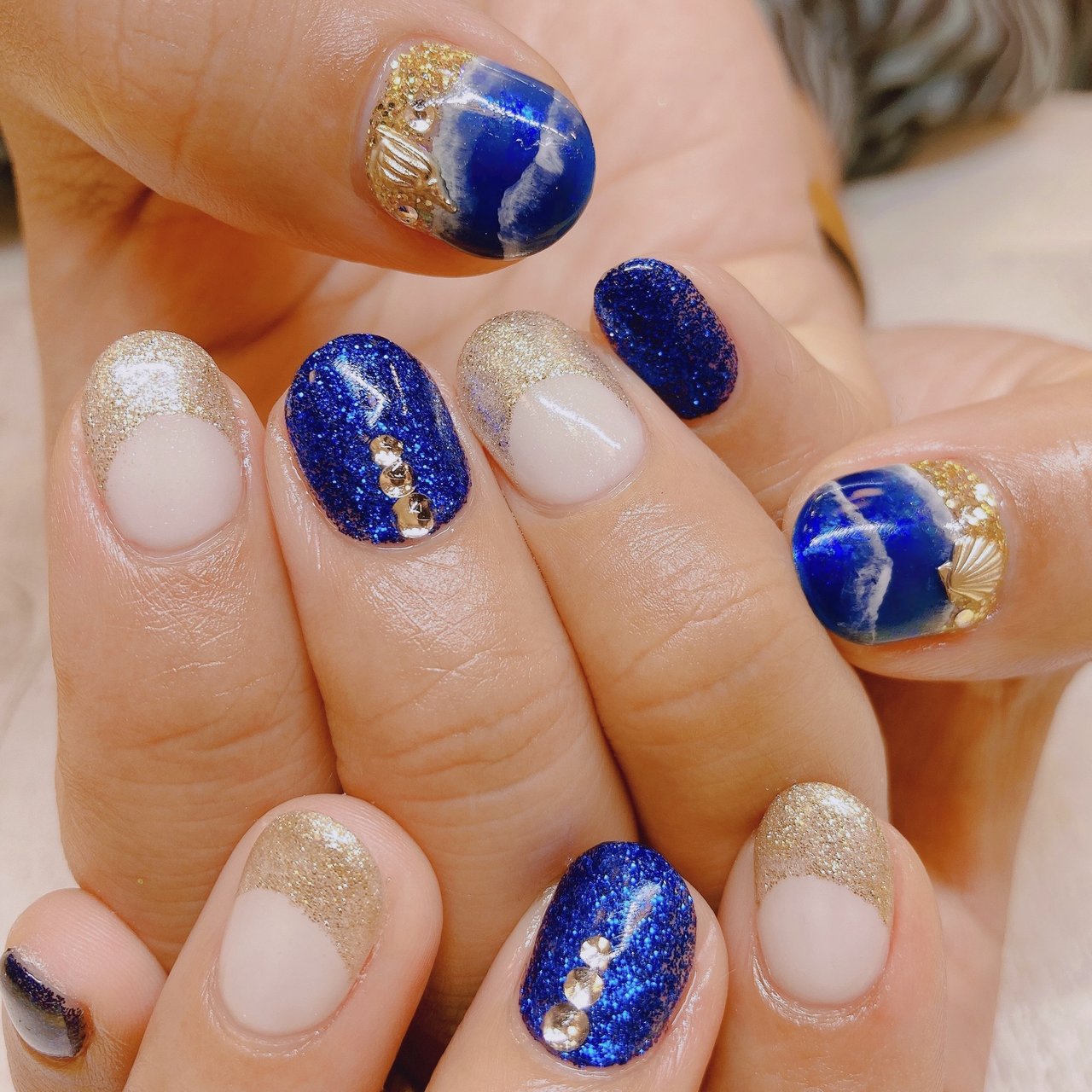 夏 海 リゾート ハンド 変形フレンチ Cream Nailのネイルデザイン No ネイルブック