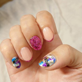 21年 新着順 ピンク ブルー セルフネイルのネイルデザイン ネイルブック