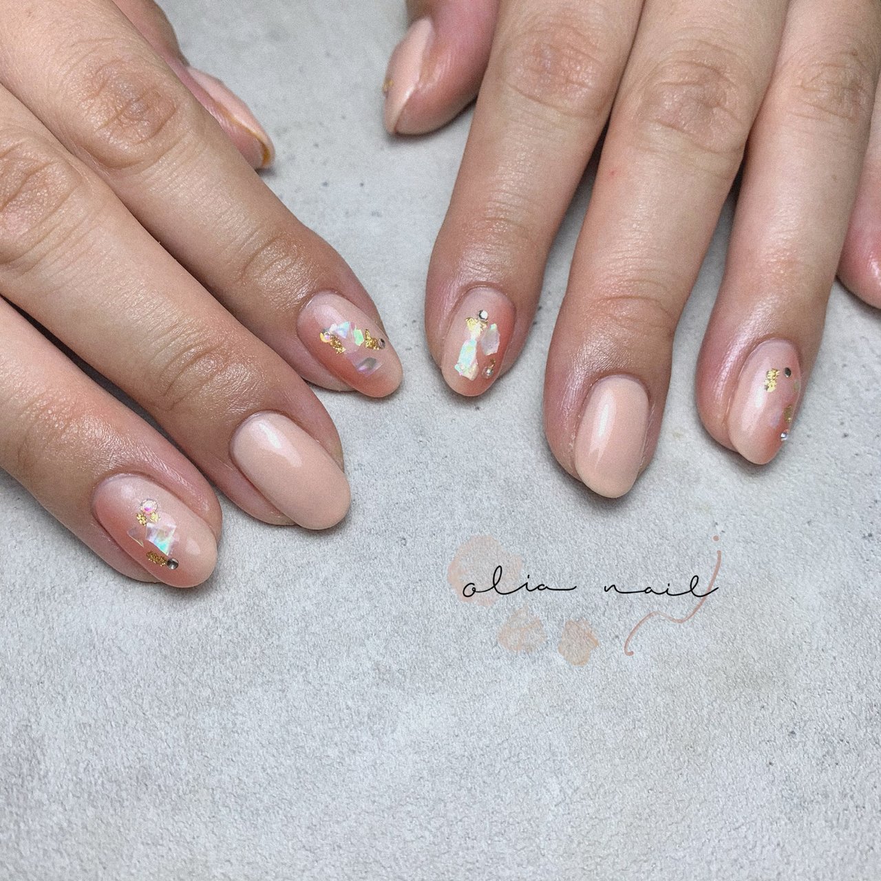 夏 オールシーズン ハンド グラデーション ワンカラー Olia Nailのネイルデザイン No ネイルブック