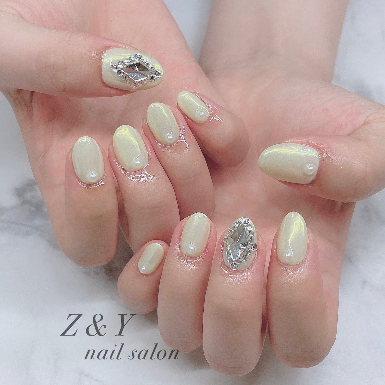 夏 オールシーズン 海 ブライダル ハンド Z Y Nail博多駅前店 Sayaka のネイルデザイン No ネイルブック