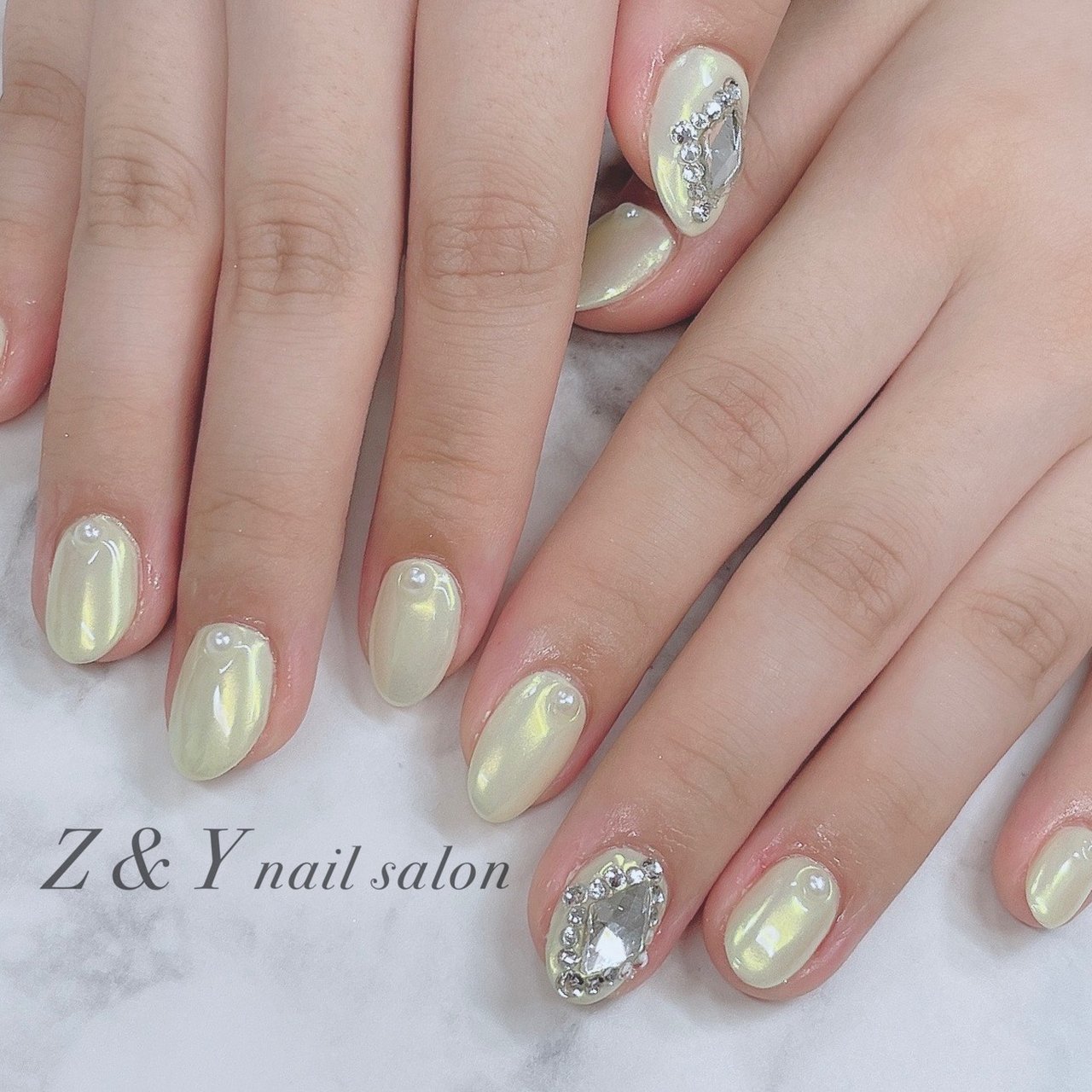 夏 オールシーズン 海 ブライダル ハンド Z Y Nail博多駅前店 Sayaka のネイルデザイン No ネイルブック