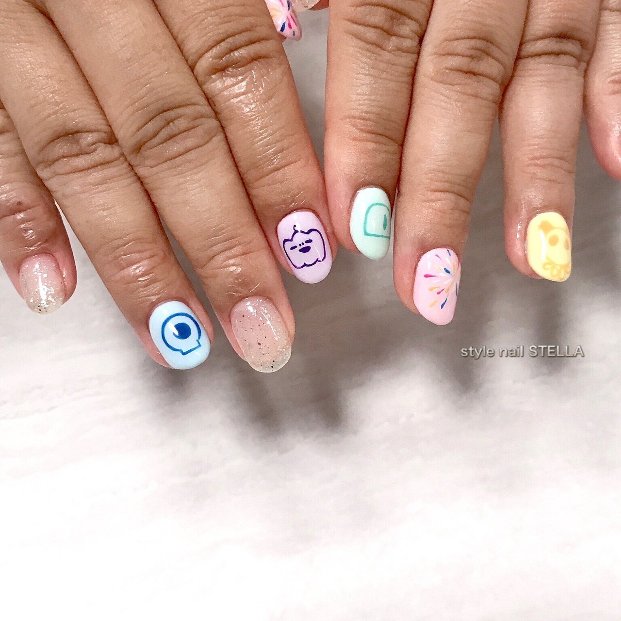 オールシーズン ハンド ワンカラー キャラクター ショート Style Nail Stellaのネイルデザイン No ネイルブック