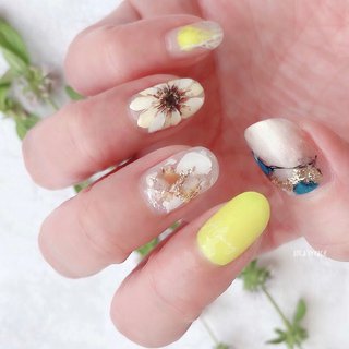 21年 新着順 イエロー ブルー セルフネイルのネイルデザイン ネイルブック