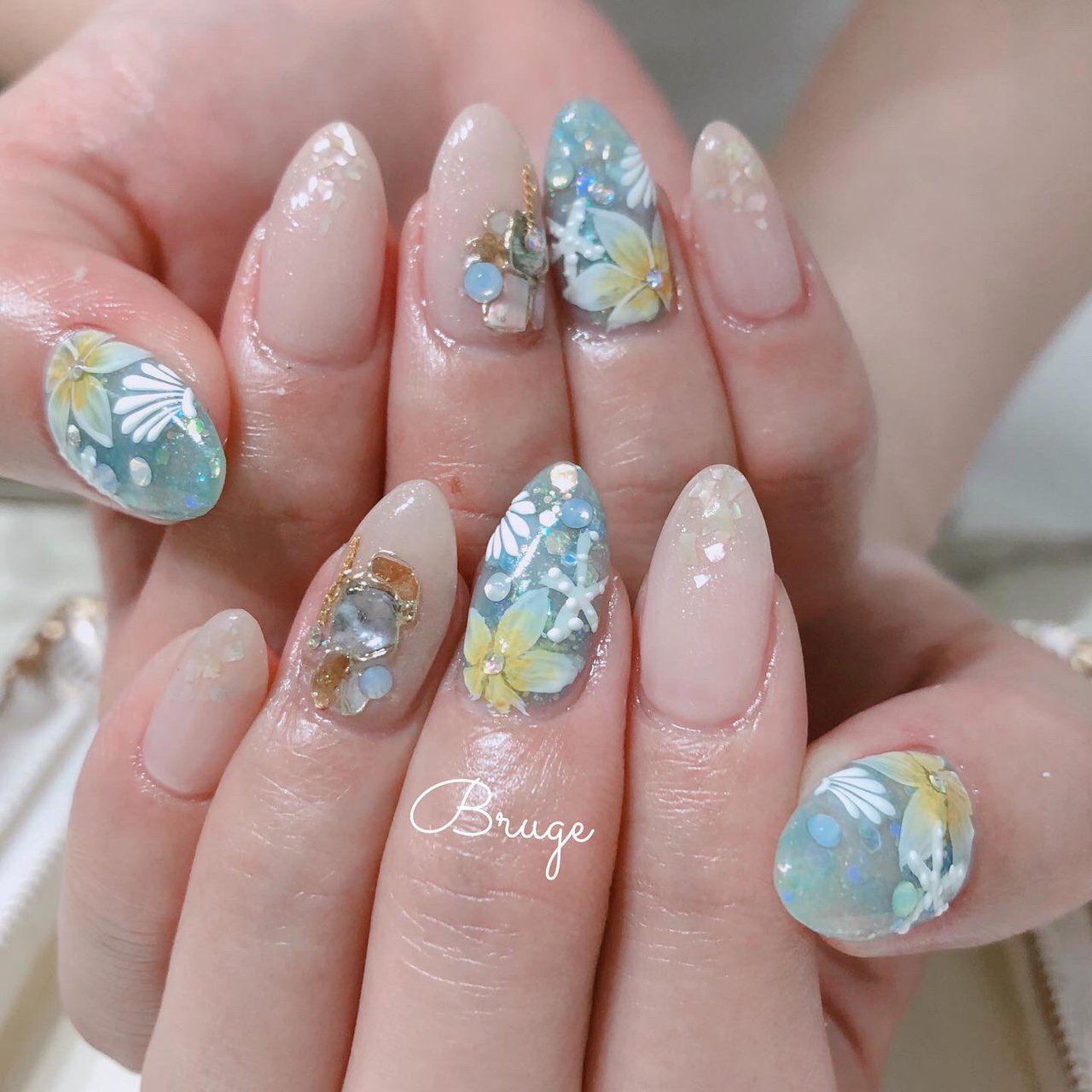 Nail Brugeのネイルデザイン No ネイルブック