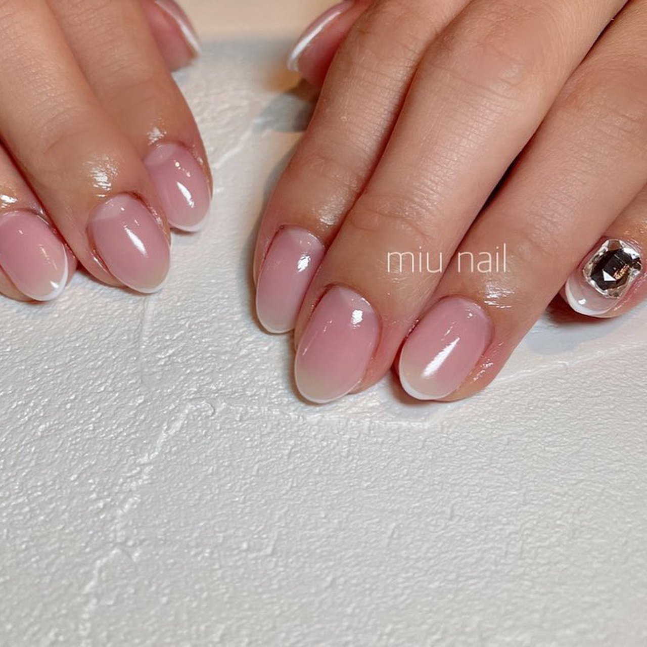 春 夏 冬 オールシーズン ハンド 神戸元町三ノ宮 Miu Nailのネイルデザイン No ネイルブック