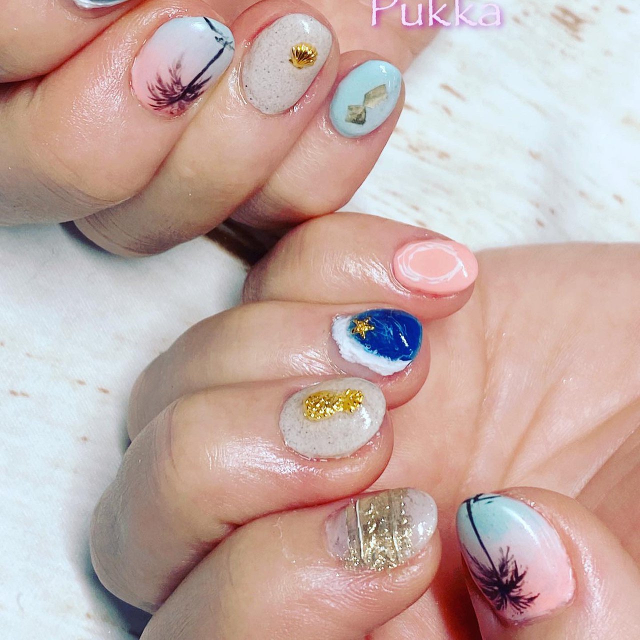 夏 海 リゾート シェル トロピカル Nail Salon Pukkaのネイルデザイン No ネイルブック