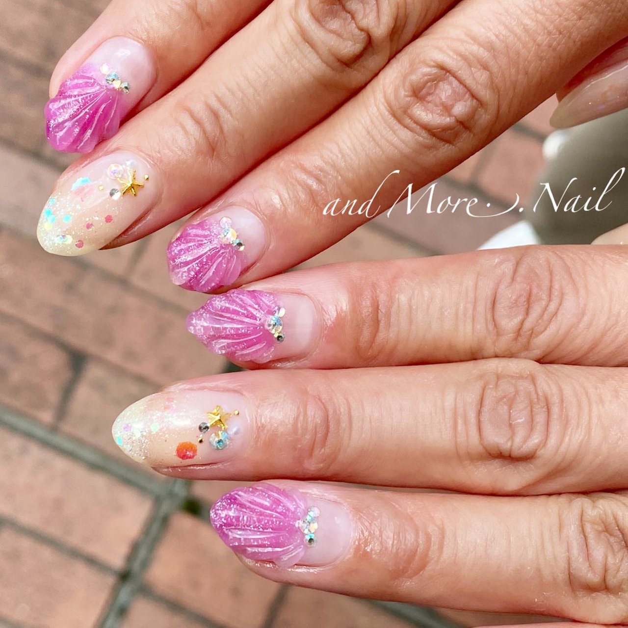 And More Nail アンドモアネイル 横浜市都筑区 センター南 のネイルデザイン No ネイルブック