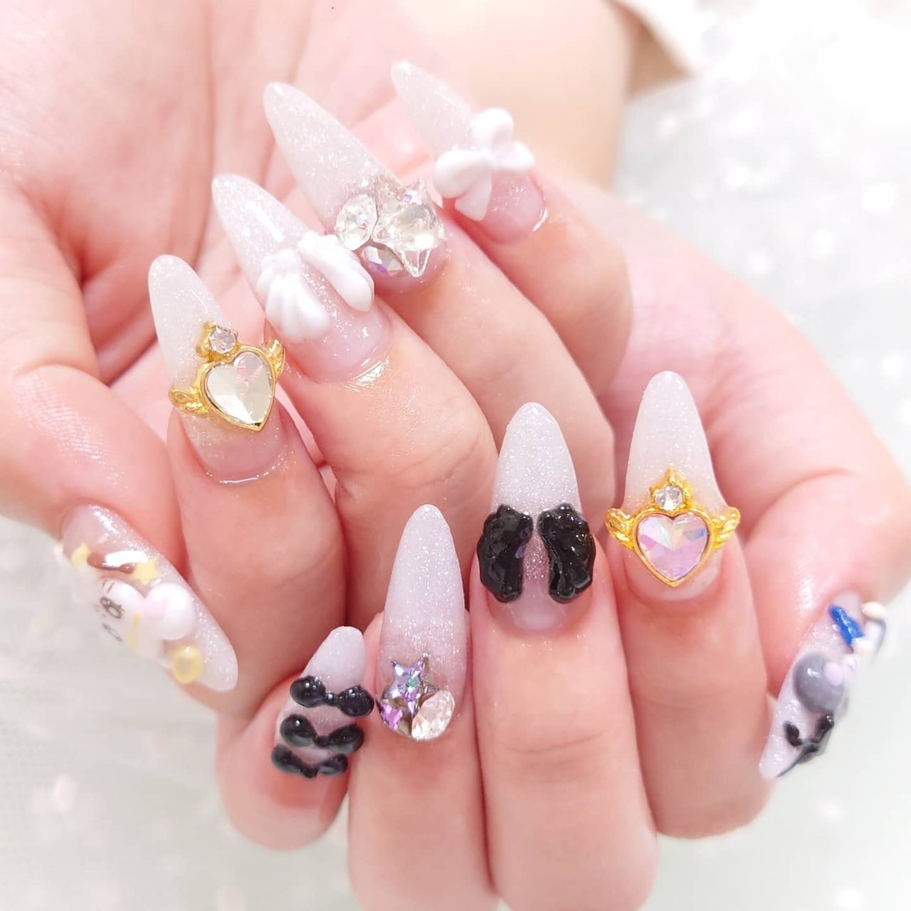 夏 オールシーズン ライブ 女子会 ハンド いろはねいる Asakiのネイルデザイン No ネイルブック