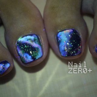 ギャラクシー 宇宙 東京のネイルデザイン ネイルブック