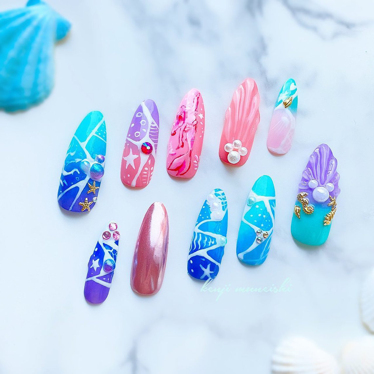 オーダー専】 ネイルチップ 夏 海 貝殻 パール グラデーション 青 水色