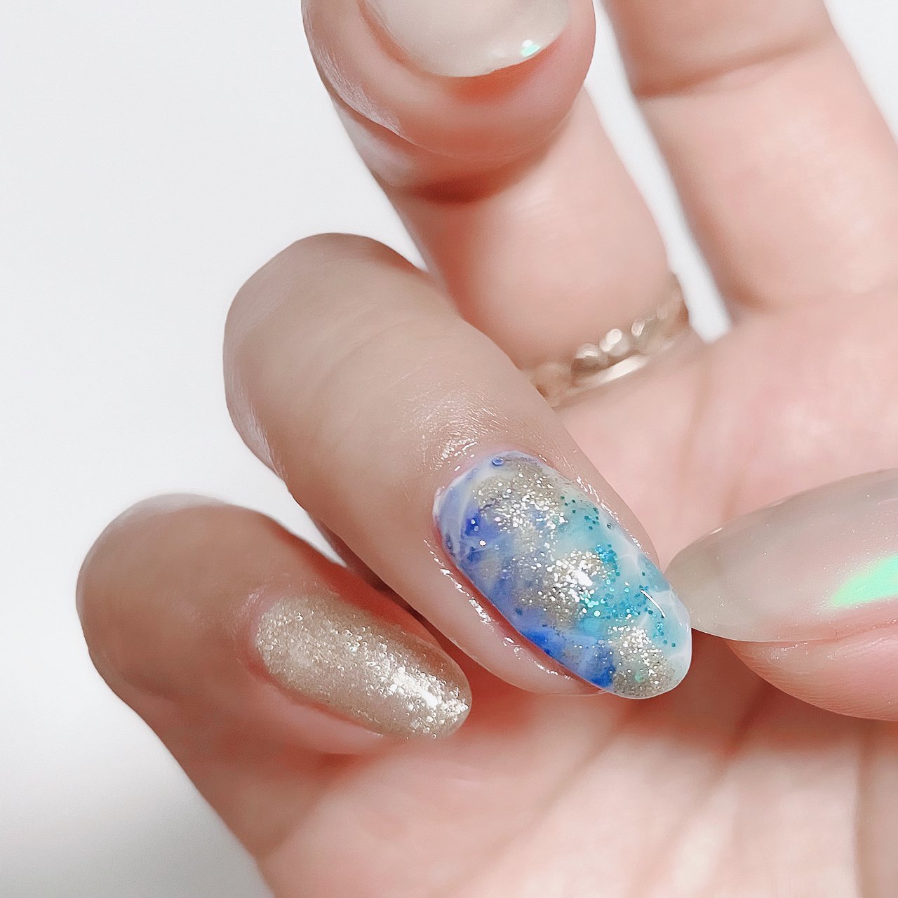 夏 海 ハンド ラメ ミディアム ありさのネイルデザイン No ネイルブック