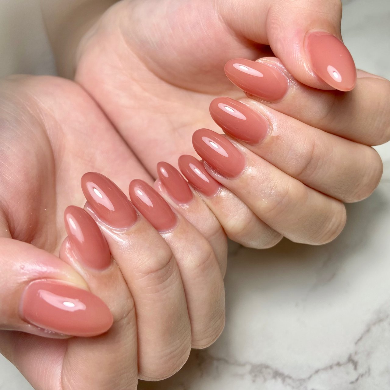 落胆した クラシカル 風味 ワン カラー ネイル 透明 感 Kri Alumni Jp