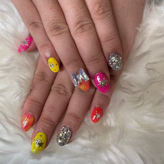 #ネオン#夏#なつネイル2021 #カラフルネイル #ストーンうめつくし #ちょうちょパーツネイル #ハンド #お客様 #自爪に優しい #ノンサンディング #足立区ネイル #西新井ネイル #自宅ネイル #夏 #ハンド #ラメ #ワンカラー #星 #ネオンカラー #ジェルネイル #お客様 #yuu #ネイルブック